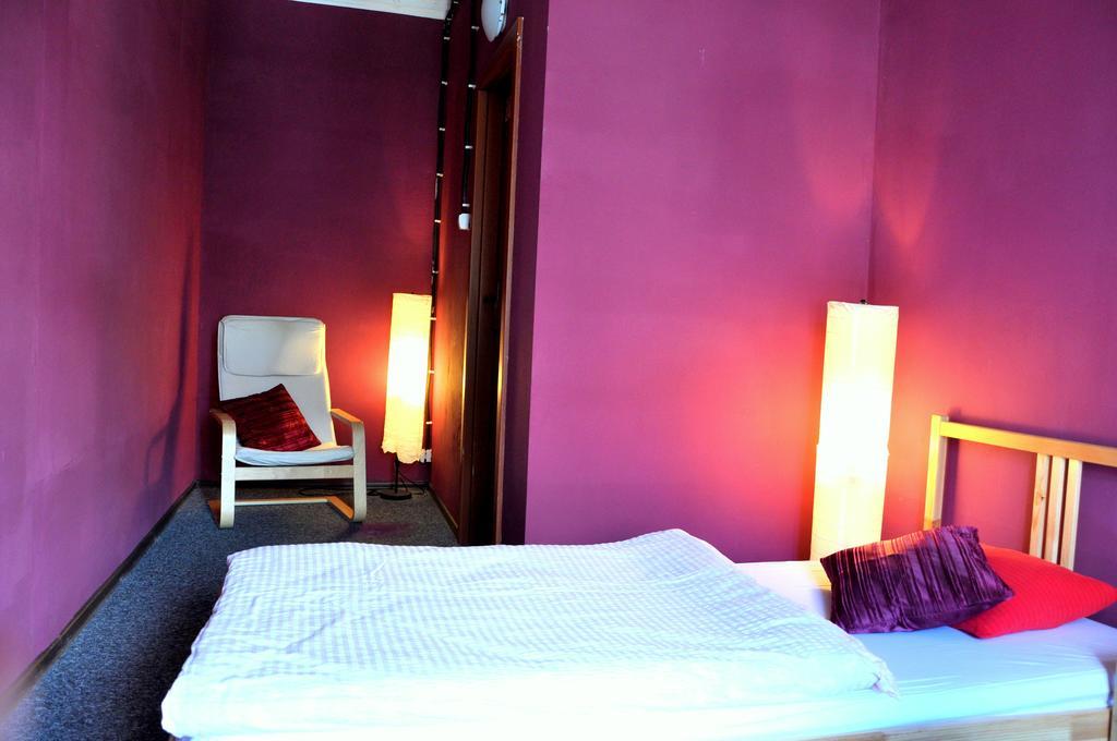 Hostel Awangarda Poznań Rum bild