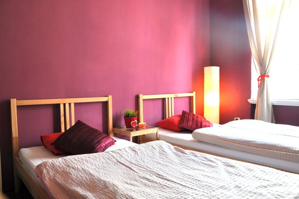 Hostel Awangarda Poznań Rum bild