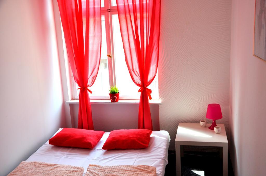 Hostel Awangarda Poznań Rum bild