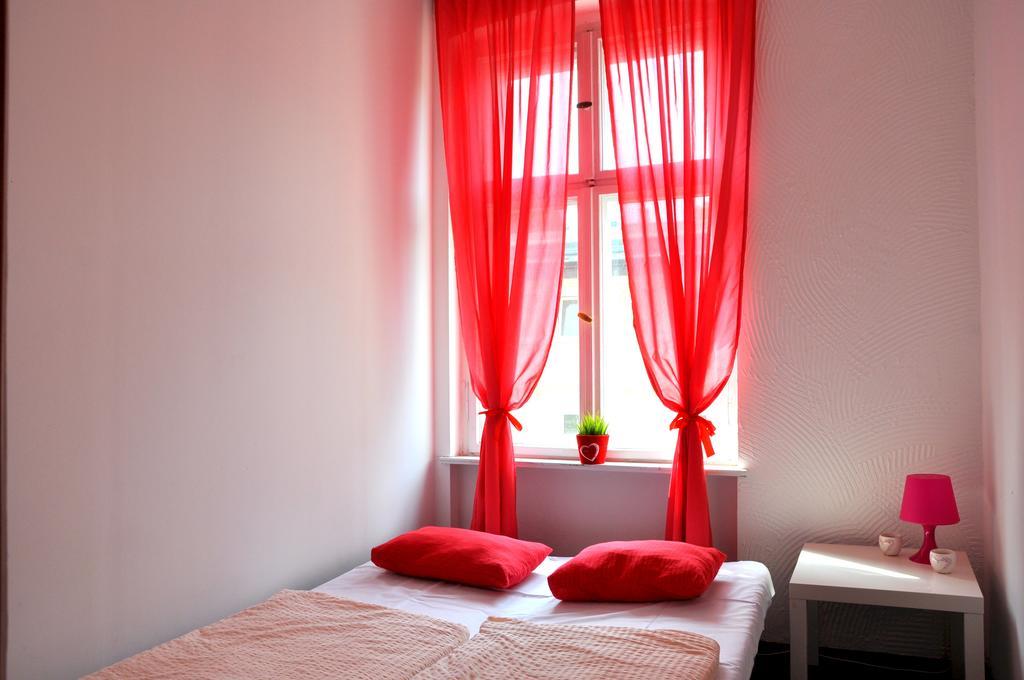 Hostel Awangarda Poznań Rum bild