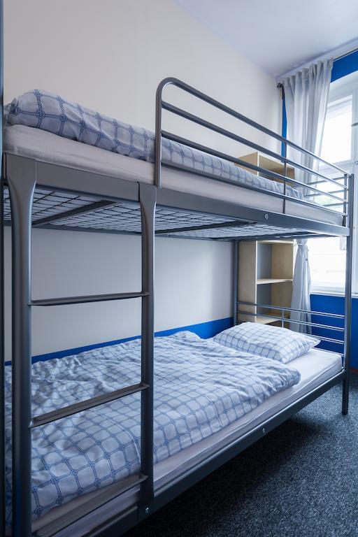 Hostel Awangarda Poznań Exteriör bild