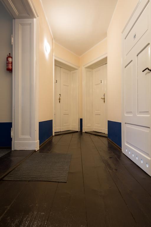 Hostel Awangarda Poznań Exteriör bild