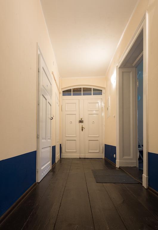 Hostel Awangarda Poznań Exteriör bild