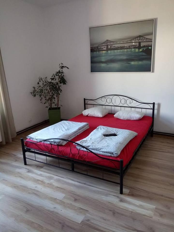 Hostel Awangarda Poznań Exteriör bild